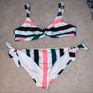 Solid and Striped Bikini Set White Pink Blue Black Size Medium